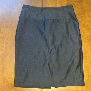 Ellen Tracy Charcoal Pencil Skirt